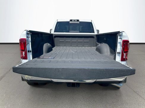 Used 2026 RAM 3500 Tradesman AWD/4WD image 24