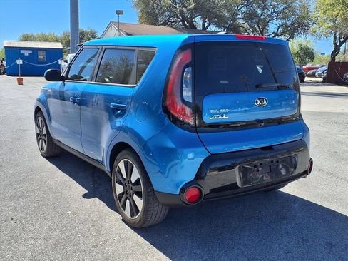 Used 2016 Kia Soul + w/ Designer's Package FWD image 5