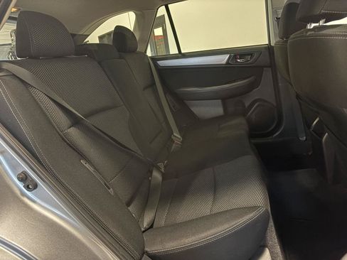 Used 2015 Subaru Outback 2.5i Premium AWD/4WD image 38