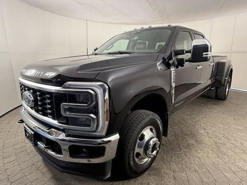 Certified 2026 Ford F350 King Ranch AWD/4WD image 3