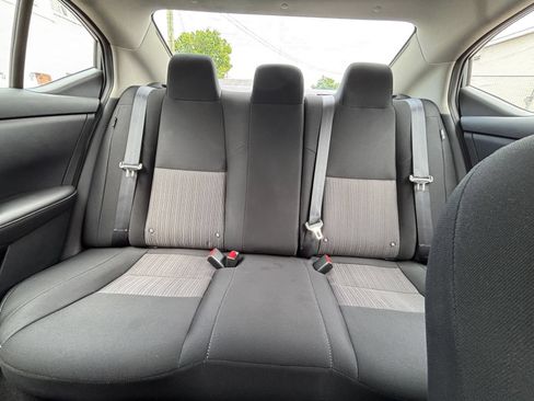 Used 2025 Nissan Sentra SV FWD image 37