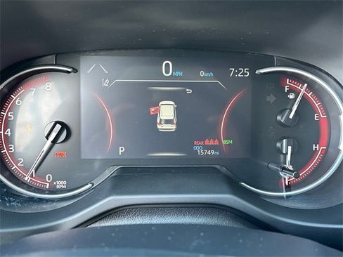 Certified 2025 Toyota RAV4 XLE image 26