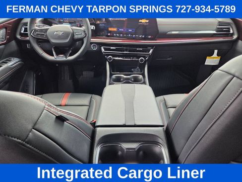 New 2026 Chevrolet Traverse RS w/ LPO, Floor Liner Package FWD image 17