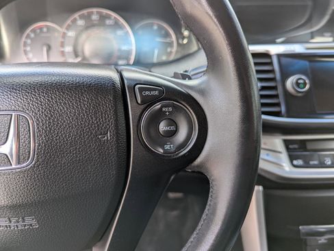 Used 2013 Honda Accord EX-L image 18