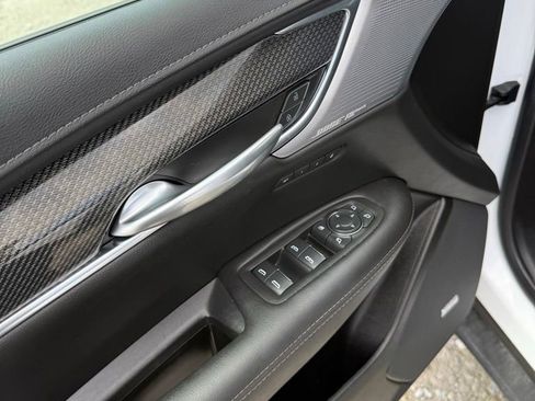 Certified 2023 Cadillac XT5 Sportv w/ LPO, Floor Liner Package AWD/4WD image 25