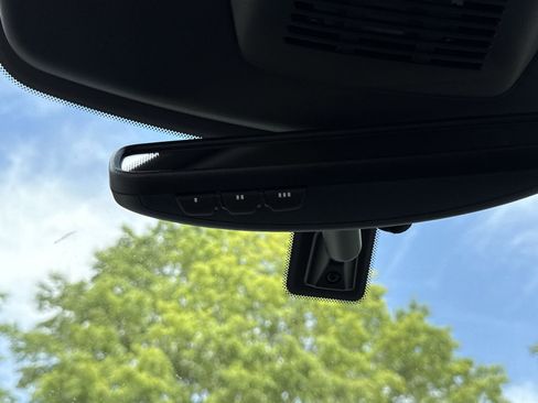 New 2026 Nissan Pathfinder SL FWD image 10