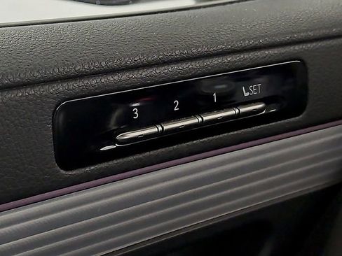 Used 2022 Lexus LX 600 F Sport image 27