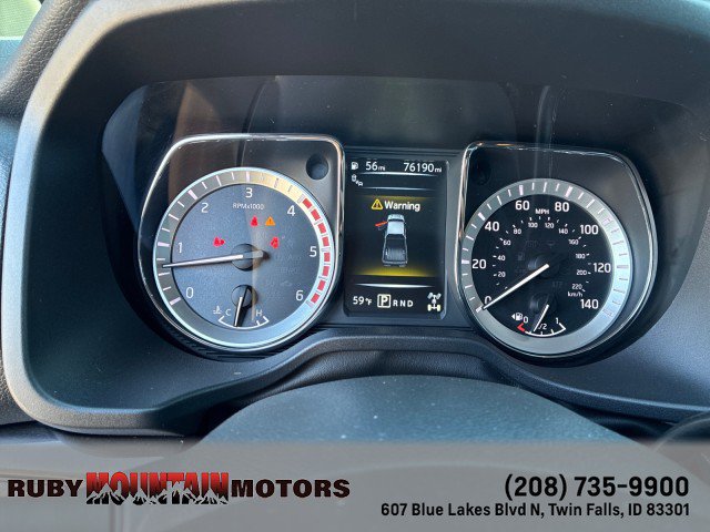 Used 2018 Nissan Titan SV w/ SV Convenience Package AWD/4WD image 15