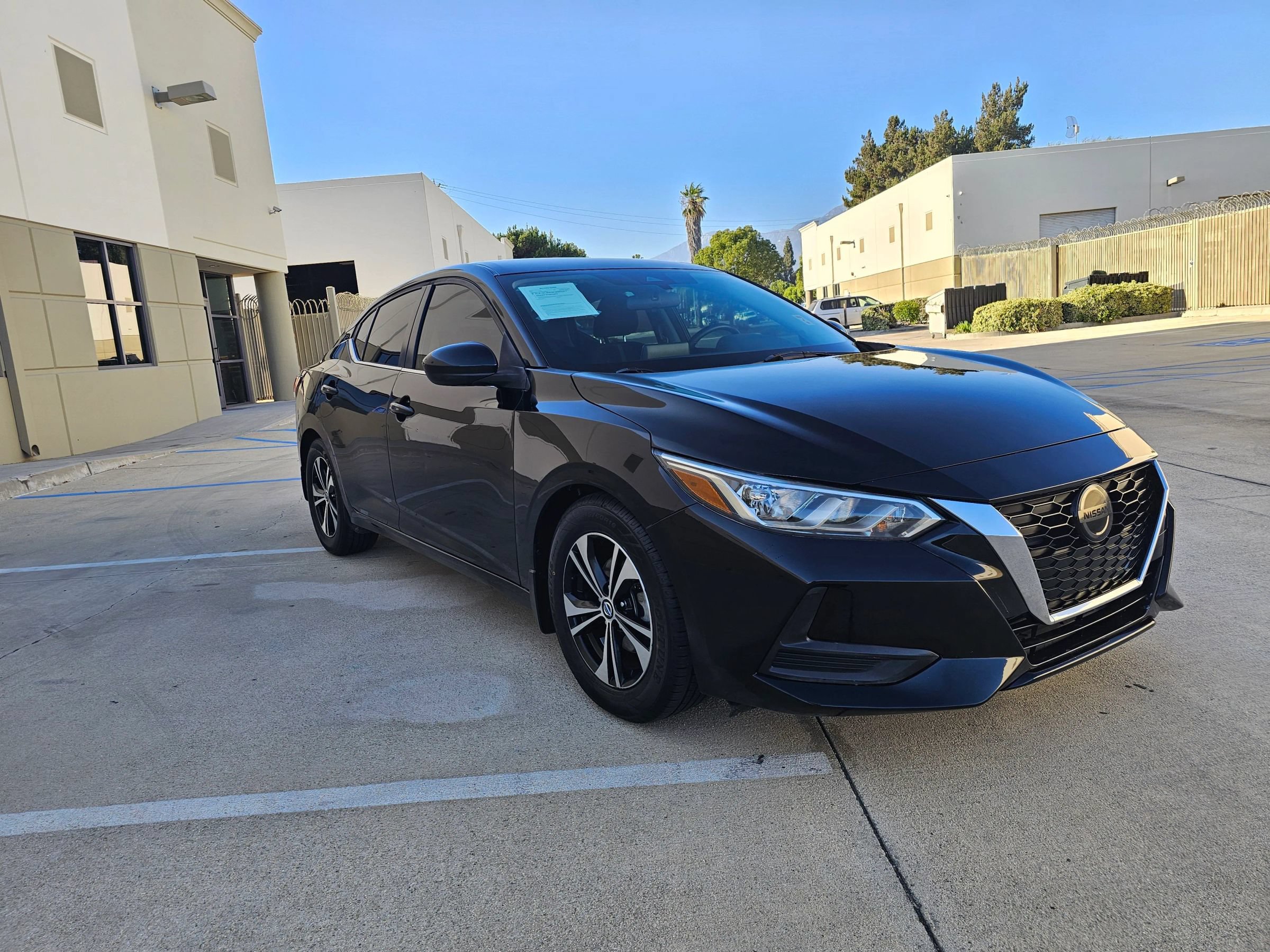 Used 2021 Nissan Sentra SV FWD image 3