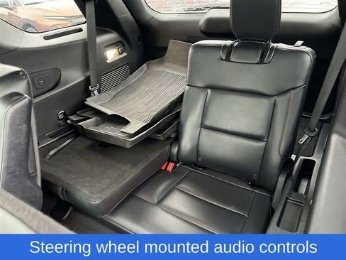 Used 2025 Ford Explorer ST-Line image 33