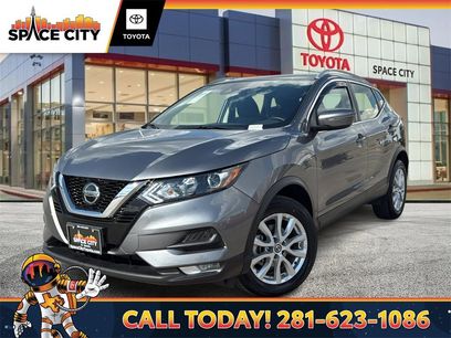 Used 2022 Nissan Rogue Sport SV