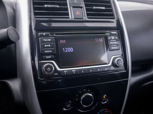 Used 2017 Nissan Versa Note SV image 17