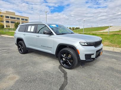 Used 2021 Jeep Grand Cherokee L Laredo