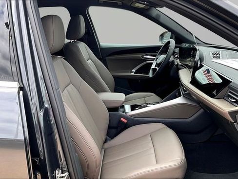 New 2026 Audi Q5 Premium Plus AWD/4WD image 7
