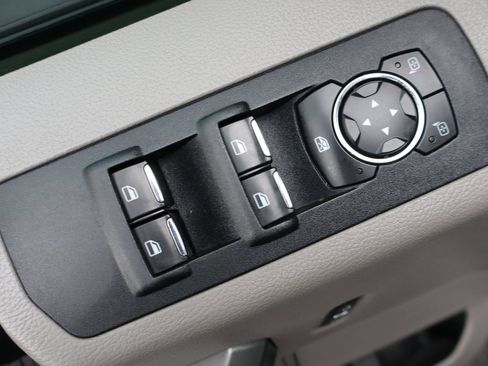 Used 2015 Ford F150 XLT w/ Equipment Group 301A Mid AWD/4WD image 27