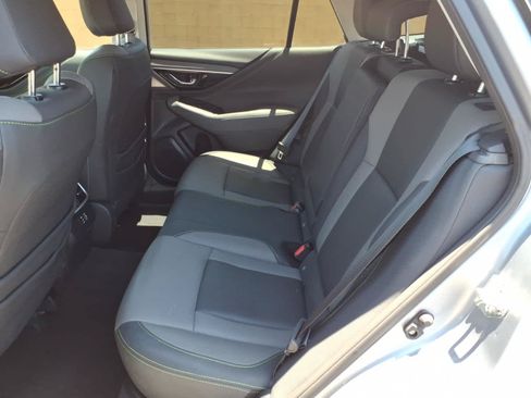 Certified 2025 Subaru Outback Onyx Edition AWD/4WD image 29