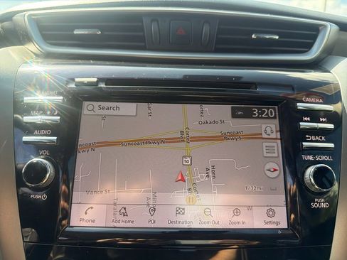 Certified 2024 Nissan Murano Platinum w/ Cargo Package image 36