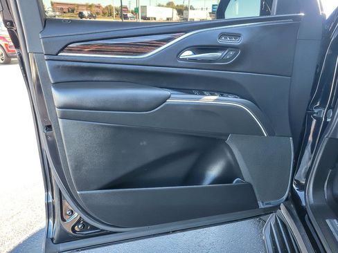 Certified 2023 Cadillac Escalade Premium Luxury w/ LPO, Radiant Package image 19