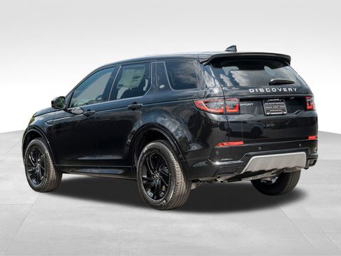 New 2025 Land Rover Discovery Sport S image 6