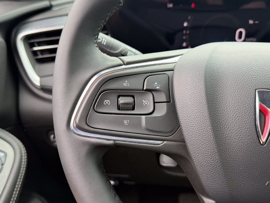 Certified 2024 Buick Encore GX Sport Touring FWD image 31