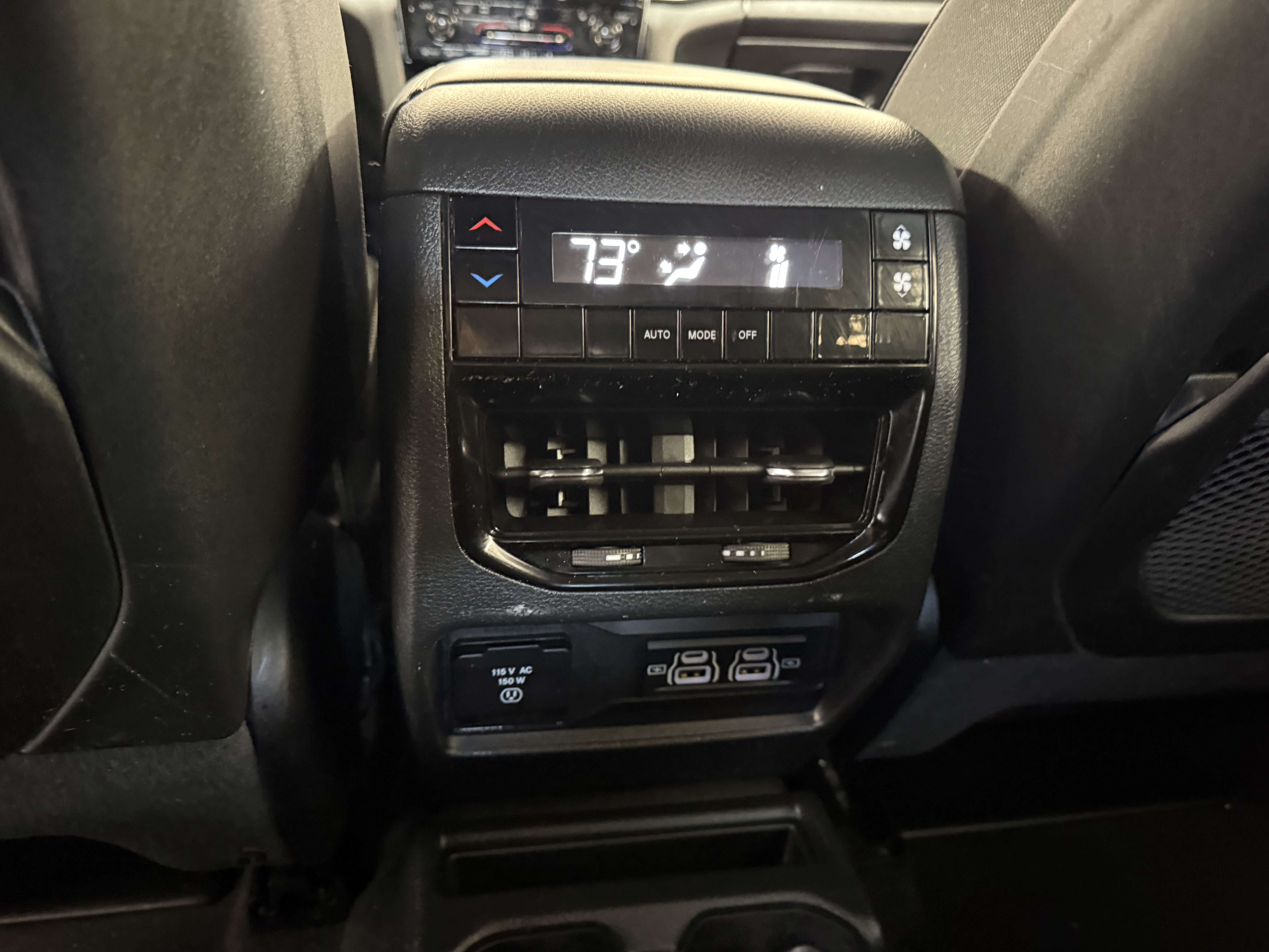 Used 2023 Jeep Grand Cherokee L Laredo AWD/4WD image 24