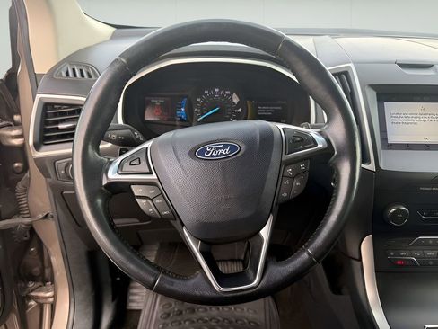 Used 2019 Ford Edge SEL w/ Equipment Group 201A image 39