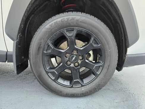 Used 2021 Toyota RAV4 TRD Off-Road image 9