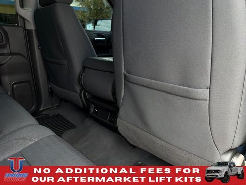 Used 2021 GMC Sierra 1500 4x4 Crew Cab w/ Sierra Value Package image 26
