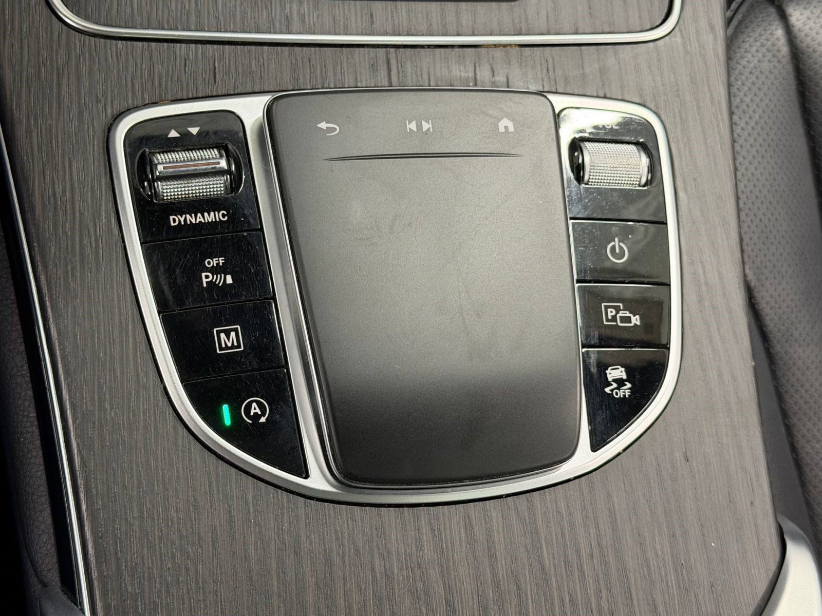 Used 2022 Mercedes-Benz GLC 300 4MATIC image 19