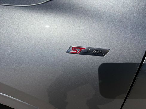 Certified 2024 Ford Escape ST-Line FWD image 9