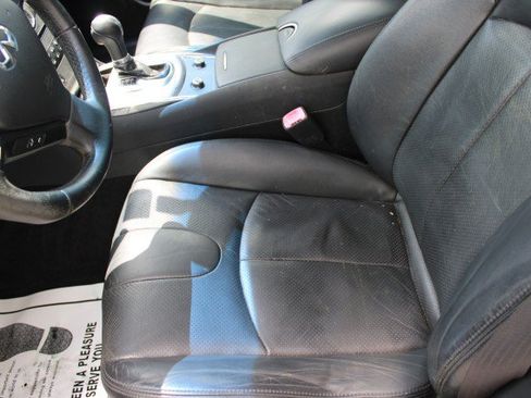 Used 2012 INFINITI G25 Journey RWD image 12