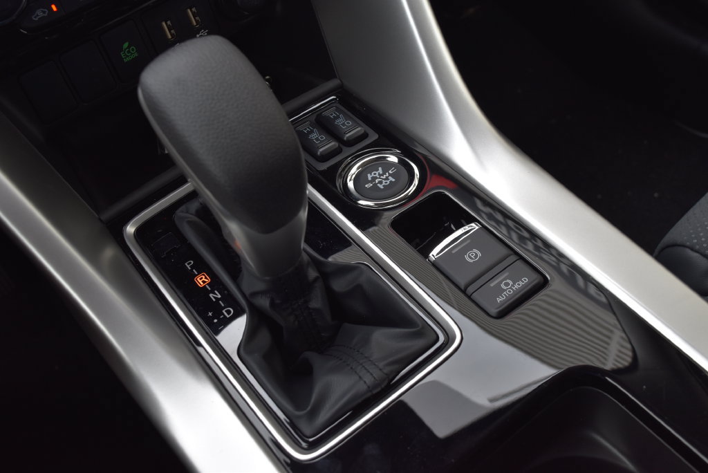 New 2026 Mitsubishi Eclipse Cross SE AWD/4WD image 18