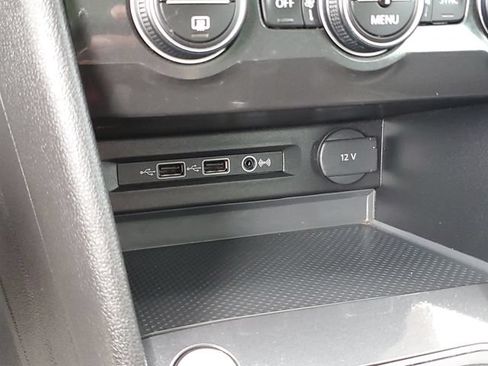 Used 2019 Volkswagen Tiguan SEL AWD/4WD image 22
