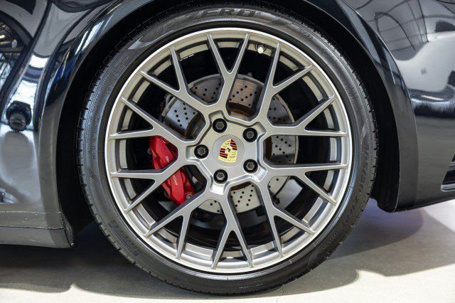 Used 2021 Porsche 911 Carrera S RWD image 42