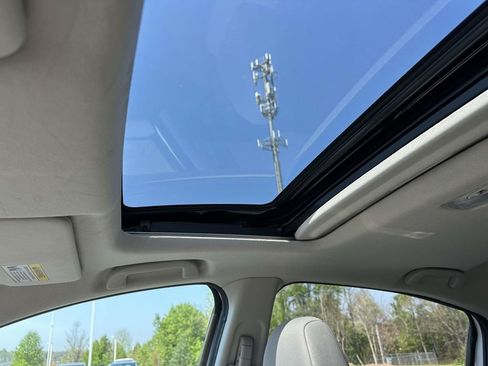 Used 2016 Honda HR-V EX image 18