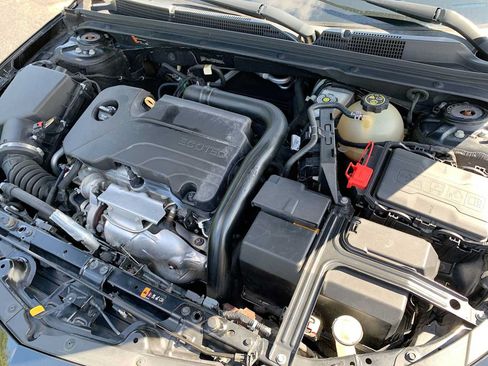 Used 2018 Chevrolet Malibu LS FWD image 27