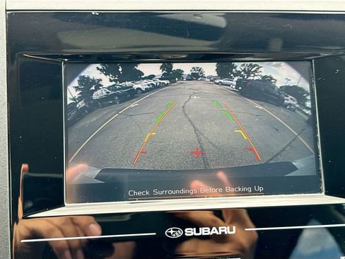 Used 2018 Subaru Crosstrek 2.0i Premium AWD/4WD image 16