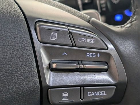 Used 2020 Hyundai Ioniq SEL image 25