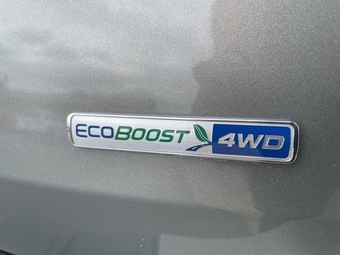 Used 2020 Ford Explorer XLT w/ Equipment Group 202A image 12