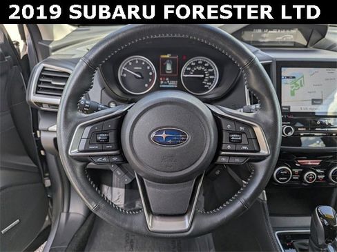 Used 2019 Subaru Forester Limited image 27