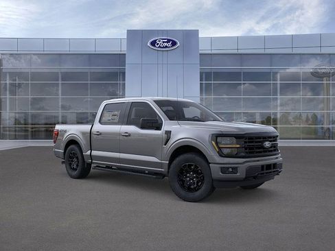 New 2026 Ford F150 XLT w/ XLT Black Appearance Package image 7