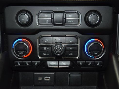 Used 2023 Chevrolet Tahoe Premier image 33