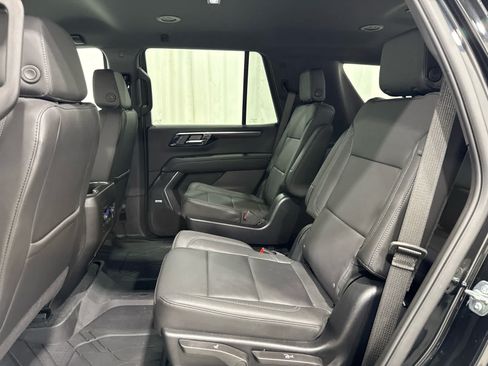 Certified 2026 Chevrolet Tahoe LT w/ Comfort Package AWD/4WD image 12