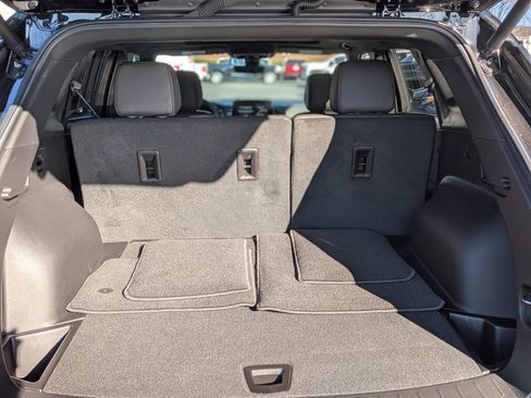 Certified 2025 Chevrolet Blazer RS w/ Driver Confidence II Package image 35