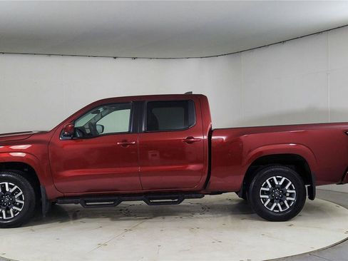 Used 2025 Nissan Frontier SL image 4