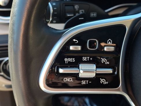 Certified 2020 Mercedes-Benz GLC 300 4MATIC image 20