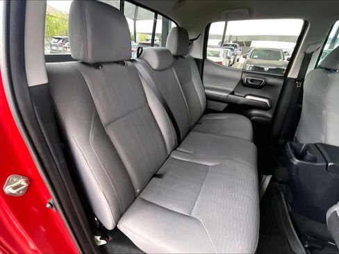 Used 2019 Toyota Tacoma SR5 image 16