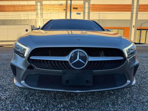 Used 2019 Mercedes-Benz A 220 4MATIC image 2