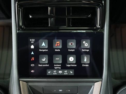 New 2025 Porsche Panamera 4 image 25