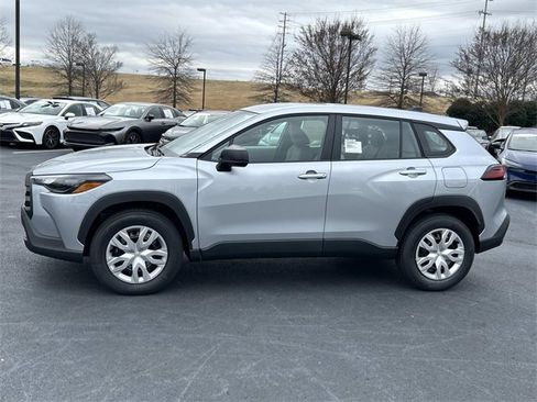 New 2026 Toyota Corolla Cross L image 7